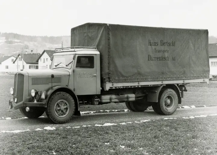 Historischer Lastwagen von Bertschi
