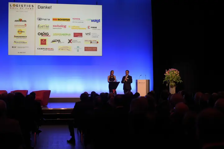 Impression der Benefizgala vom 18. Mai 2016 im Campussaal Brugg