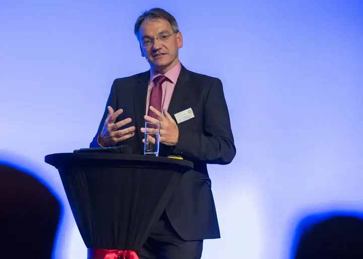 Impression der Benefizgala vom 18. Mai 2016 im Campussaal Brugg