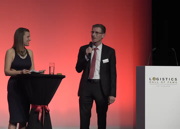 Impression der Benefizgala vom 18. Mai 2016 im Campussaal Brugg