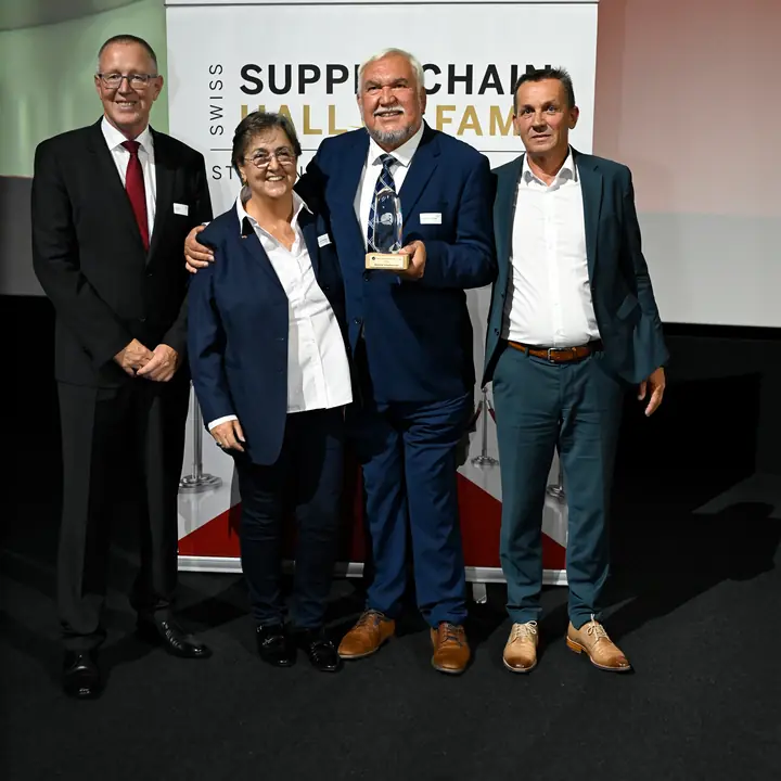 Manfred Schellhammer mit Gästen an der Benefizgala 2026