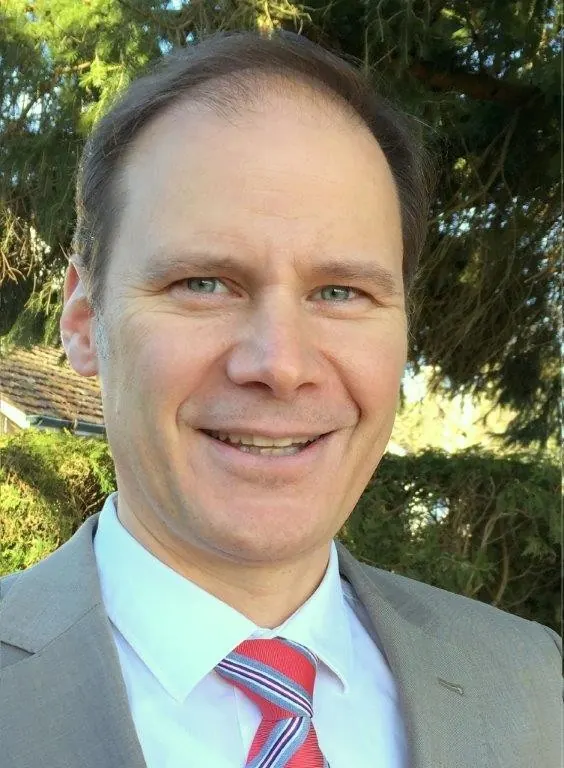 Dr. Felix Speerli